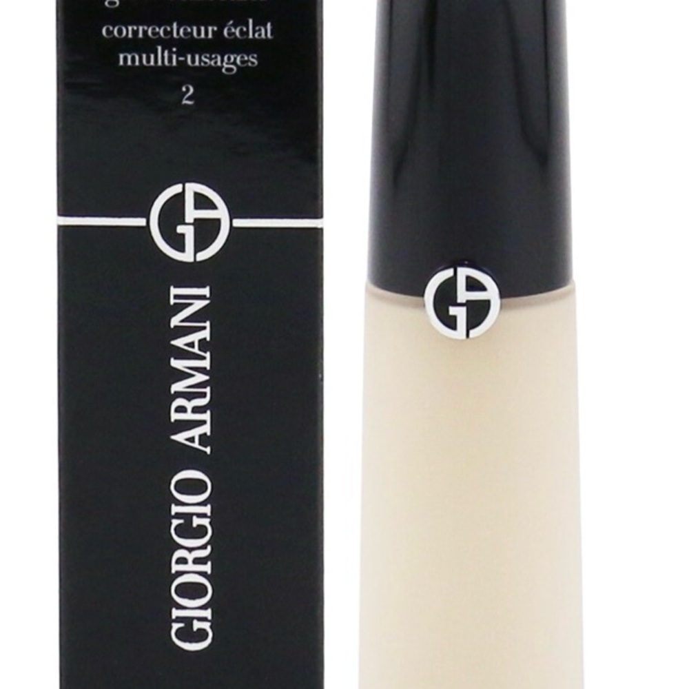 Giorgio Armani Corrector 2 Fair with warm undertone